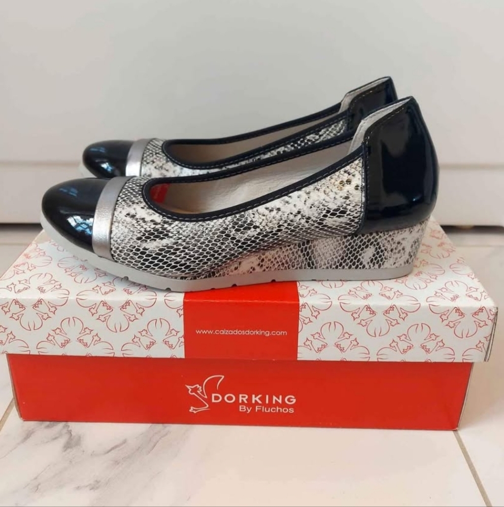 NWT Dorking Shoes